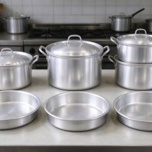 1100 sheet deep-drawn into cookware and baking pans.