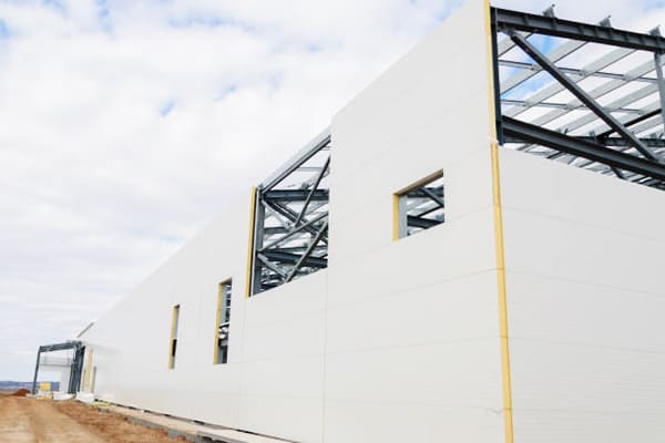 Insulated aluminum roof panels for Industrial Buildings