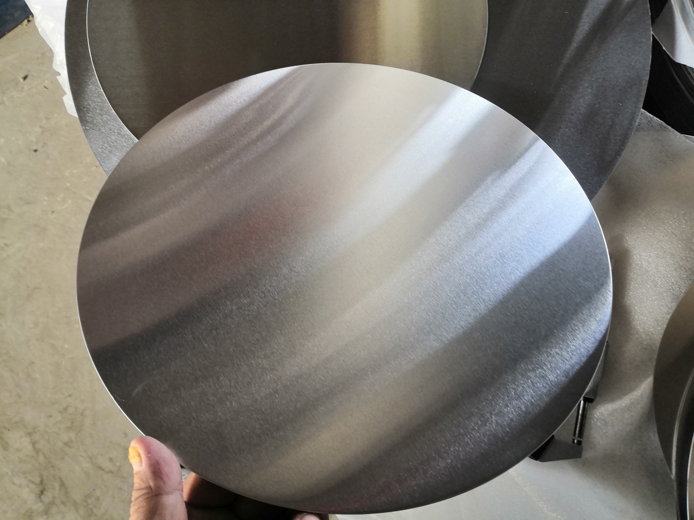 1060 Circle Aluminium